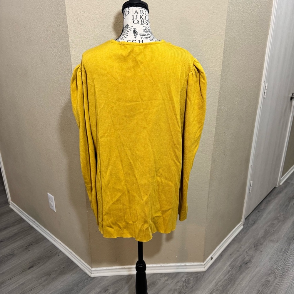 Ashley‎ Stewart Golden Yellow Blouse - Picture 3 of 9